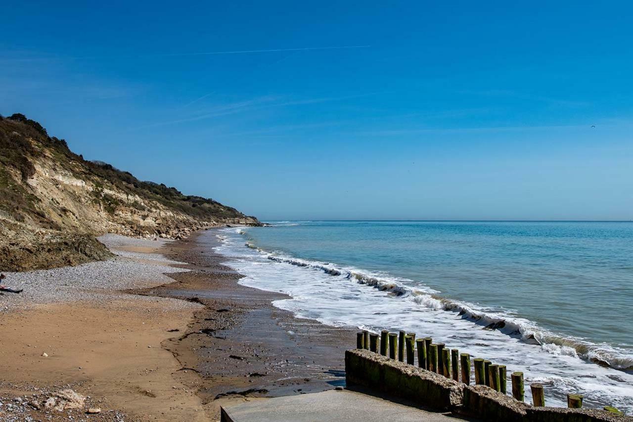 Campsite Whitecliff Bay *